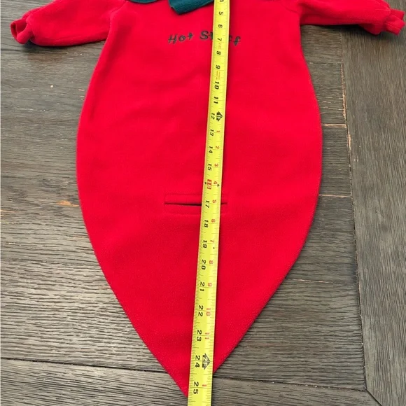 Red infant size 6-9 months chili pepper Halloween costume - Picture 5 of 6